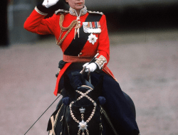 Ini Alasan Mengapa Ratu Elizabeth II Disebut “GILA”